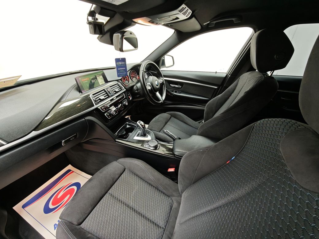2018 BMW 3 Series