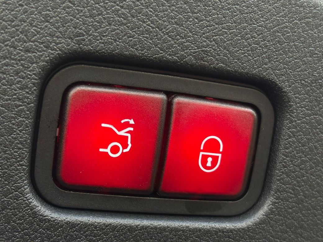 2025 Mercedes-Benz CLE