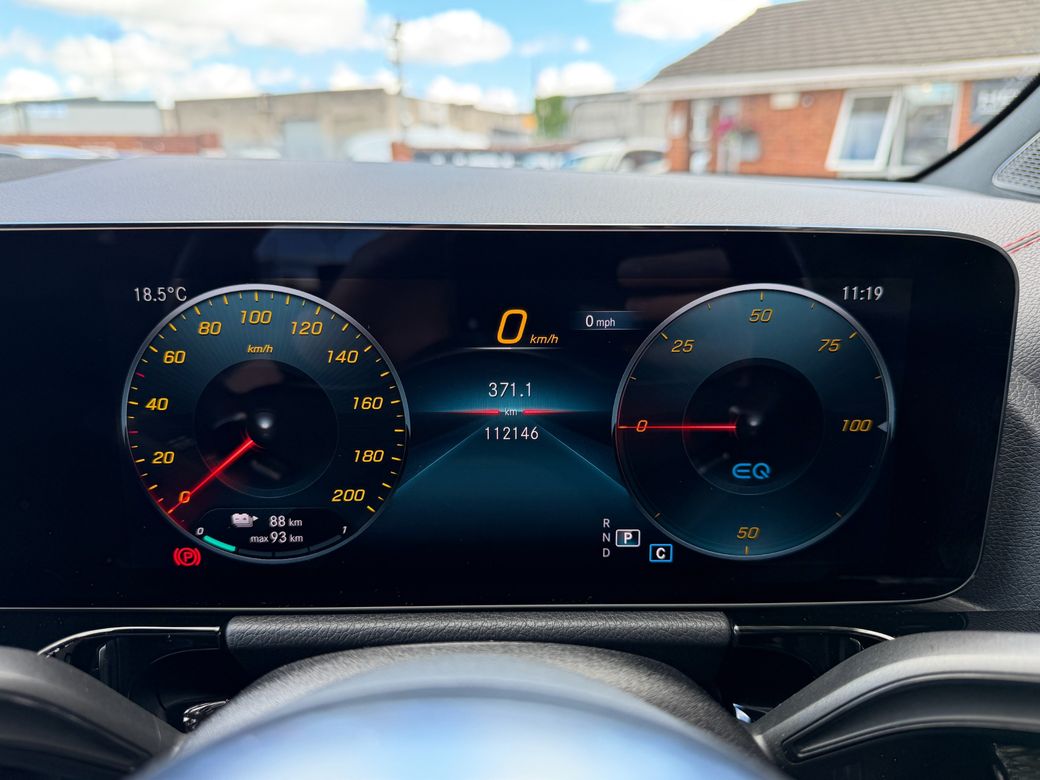 2022 Mercedes-Benz EQA