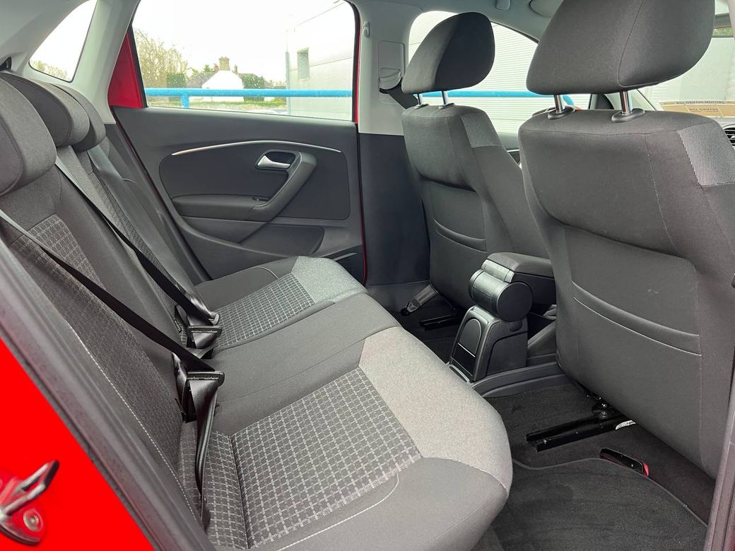 2015 Volkswagen Polo