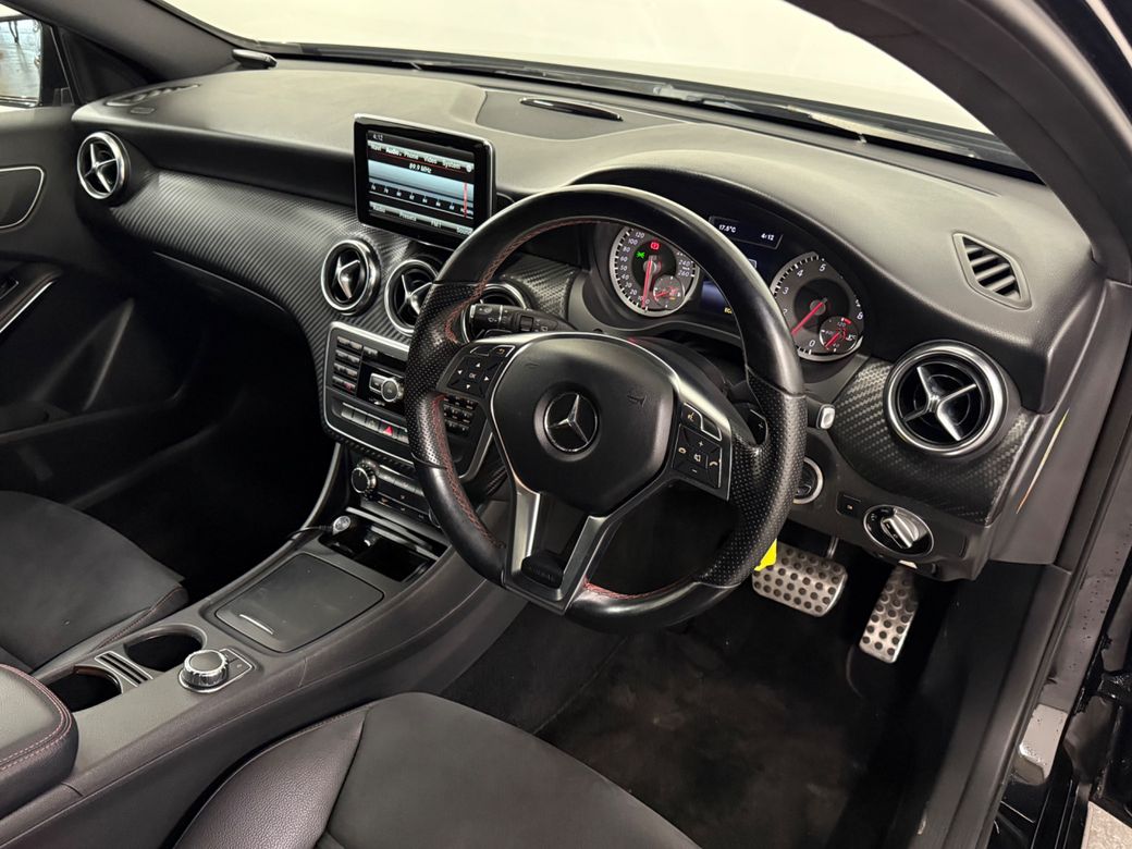 2013 Mercedes-Benz A 180