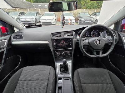 2017 Volkswagen Golf
