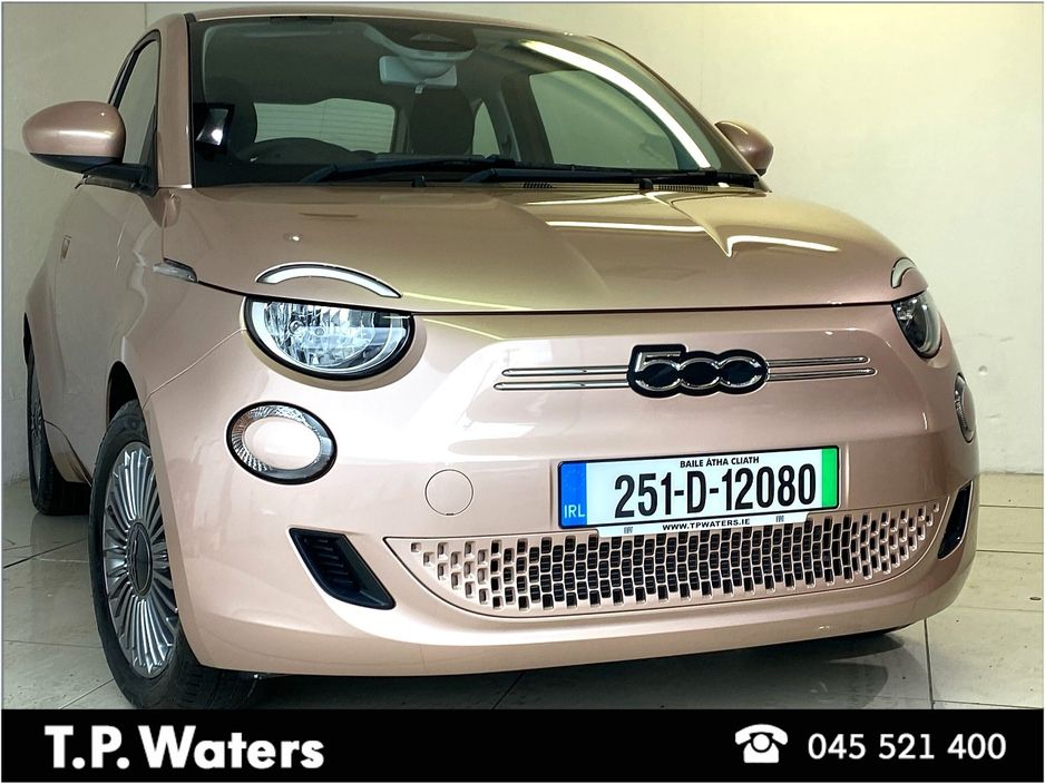 2025 Fiat 500e