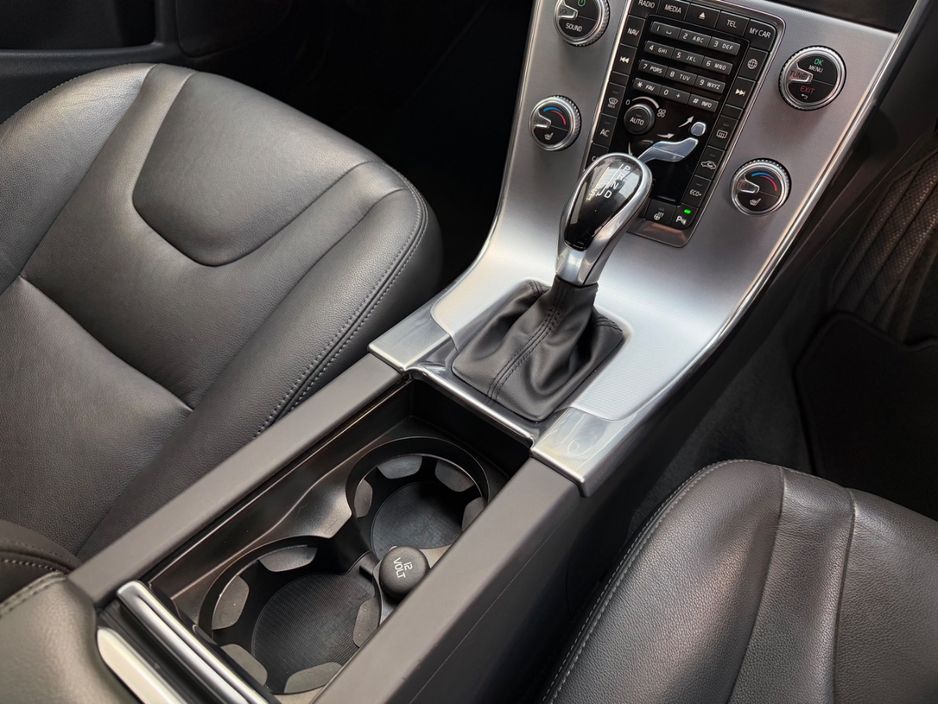 2018 Volvo V60