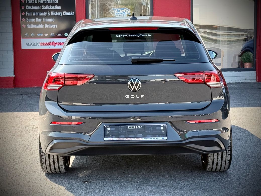 2024 Volkswagen Golf