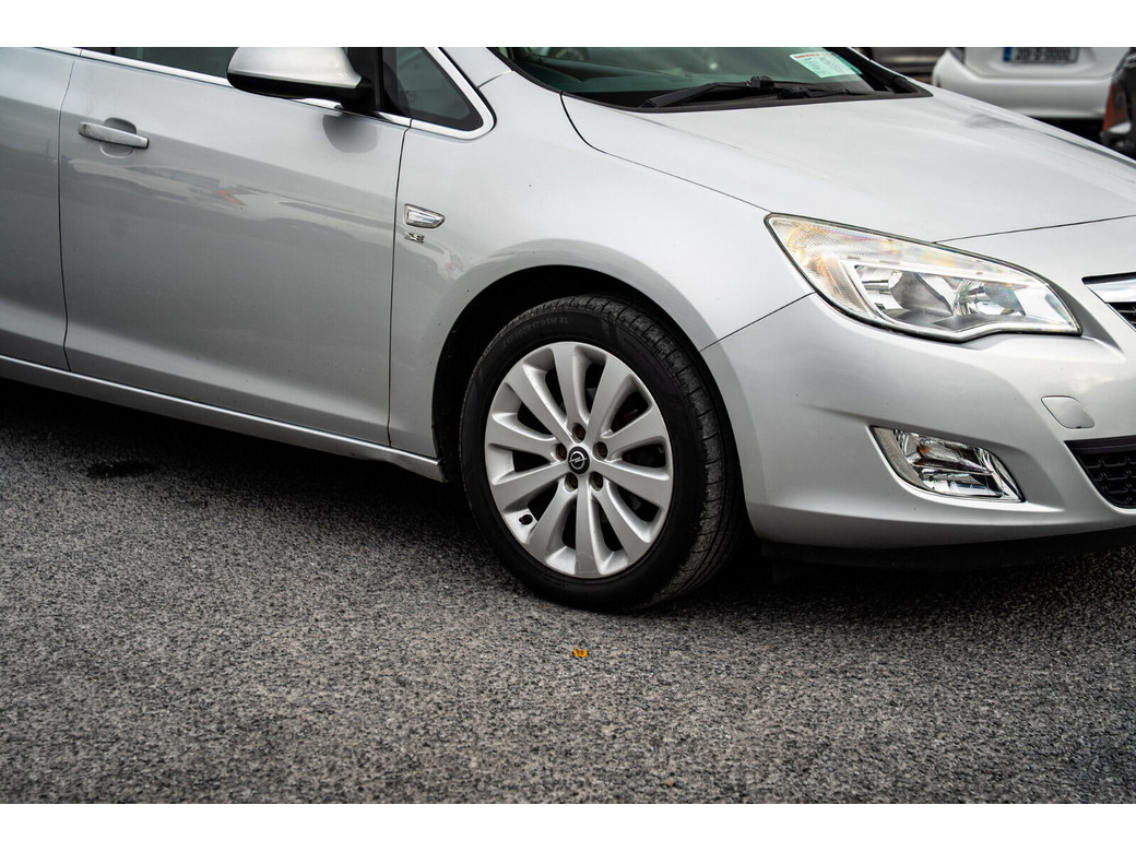 2011 Opel Astra