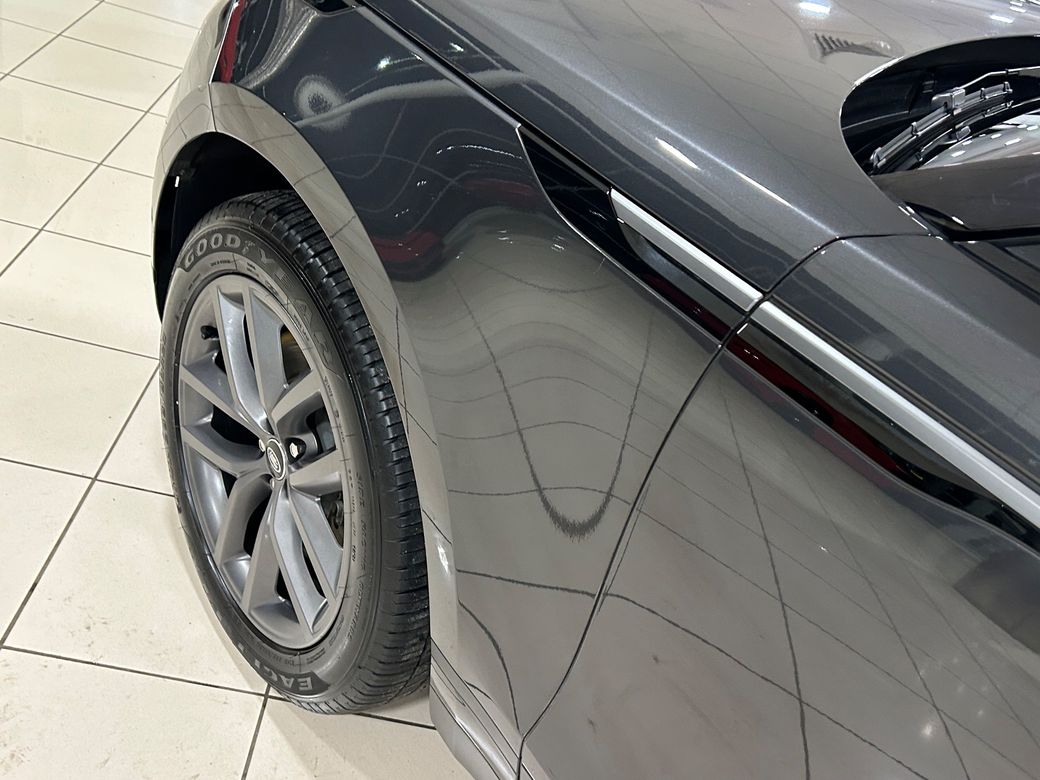 2024 Land Rover Range Rover Velar