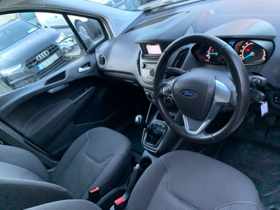 2019 Ford Transit Courier