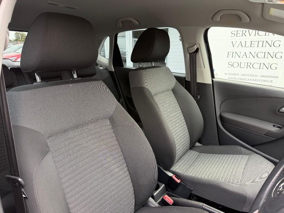 2013 Volkswagen Polo