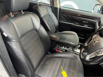 2020 Mitsubishi Outlander