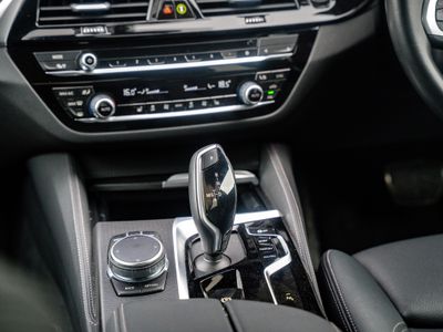 2022 BMW 5 Series
