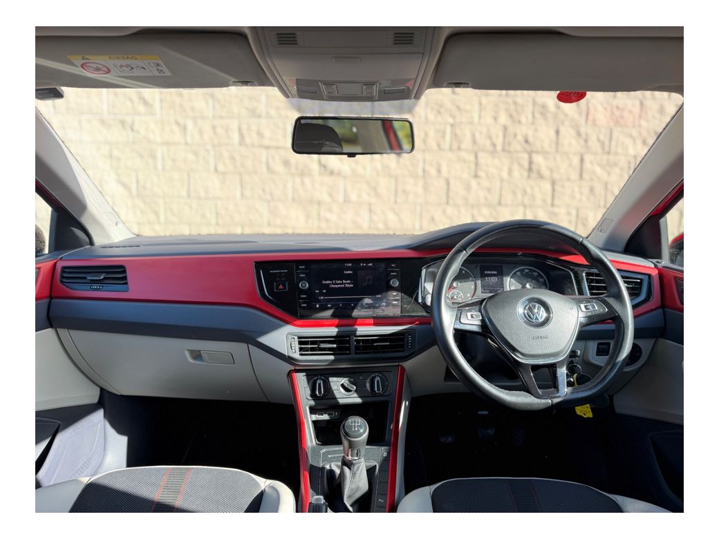 2018 Volkswagen Polo