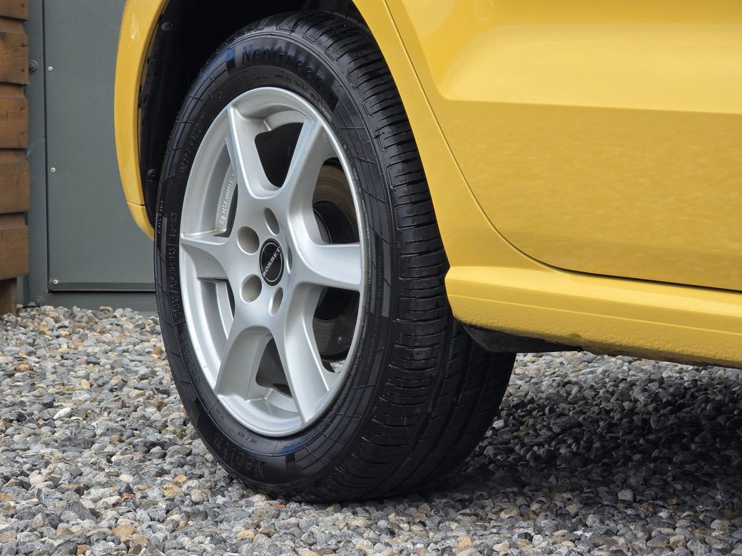 2011 Volkswagen Polo