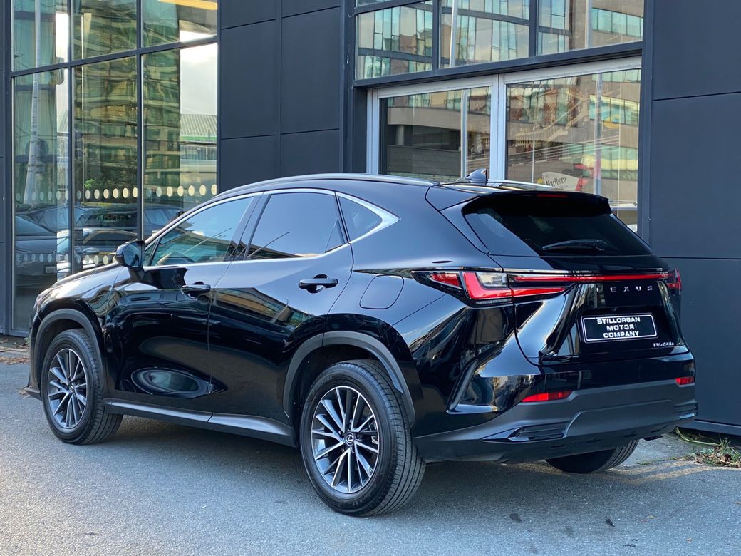 2025 Lexus NX 450H+