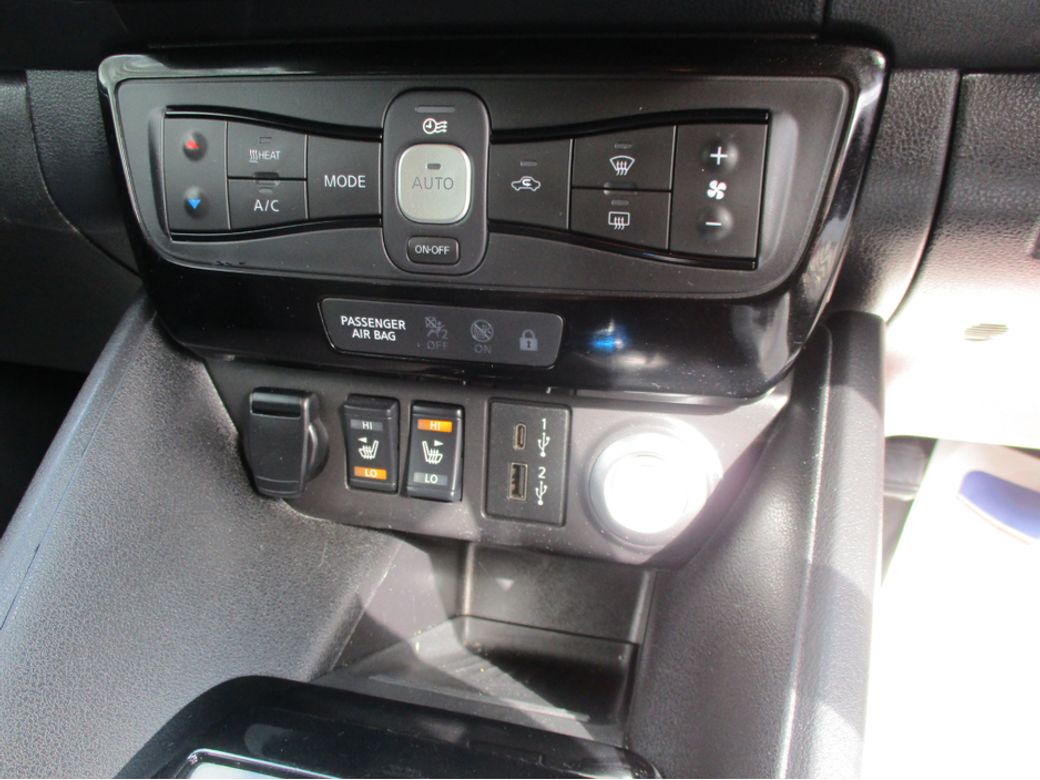 2022 Nissan Leaf
