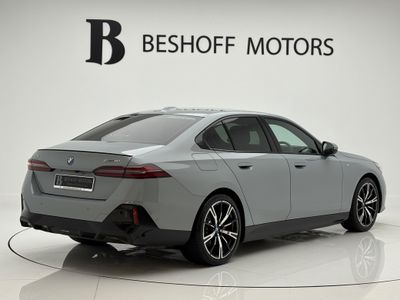 2024 BMW i5