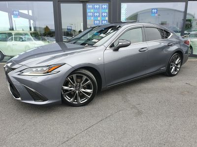 2020 Lexus ES 300h