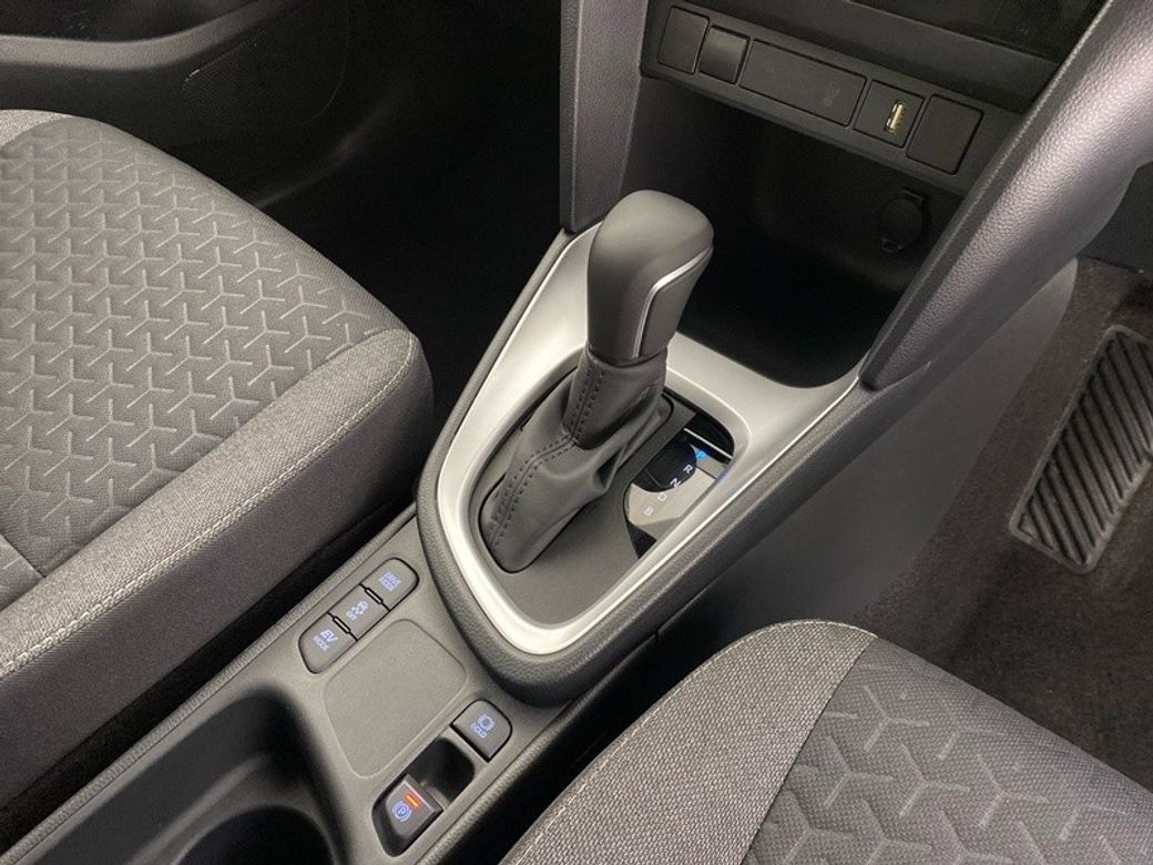 2024 Toyota Yaris Cross