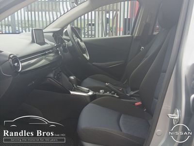 2016 Mazda Demio