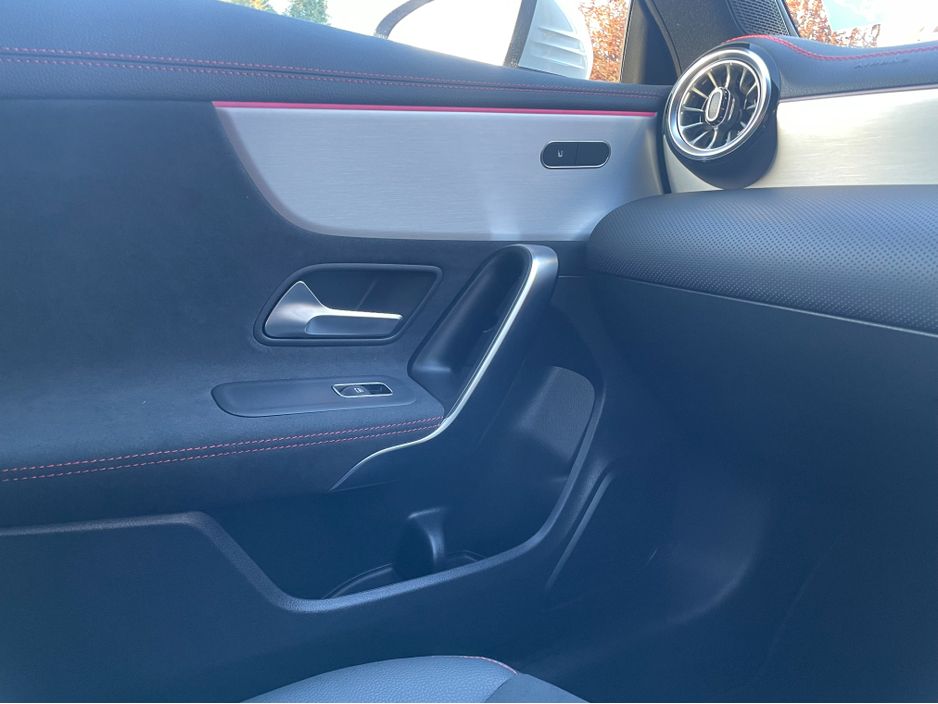 2025 Mercedes-Benz CLA Class