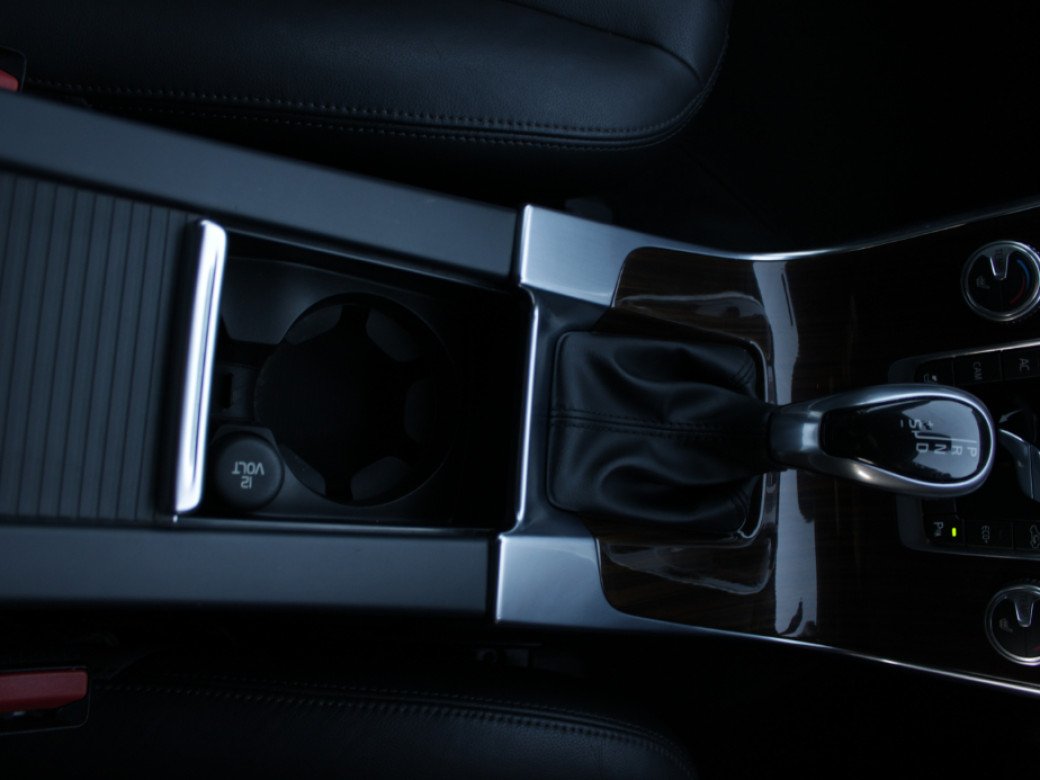 2016 Volvo V60 Cross Country