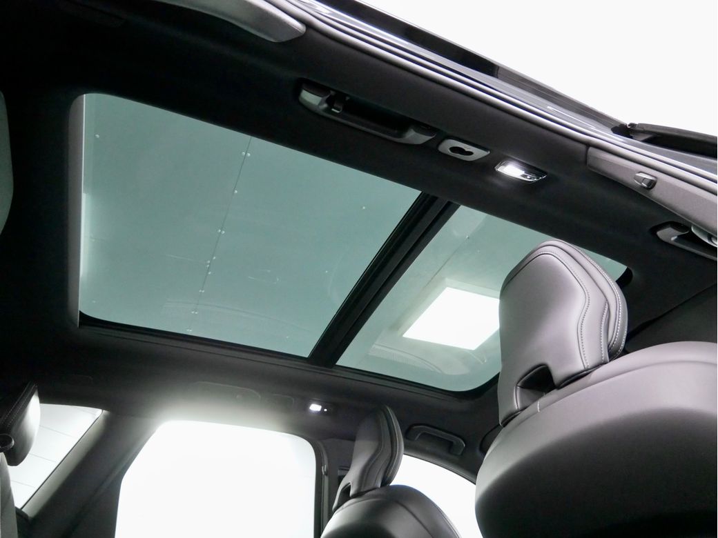 2025 Volvo XC60