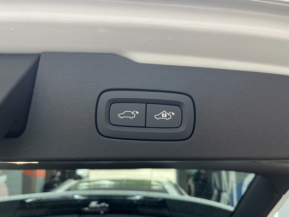 2024 Volvo V60