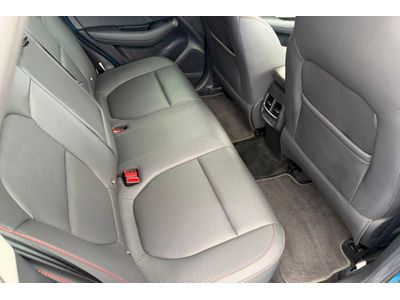 2025 MG ZS