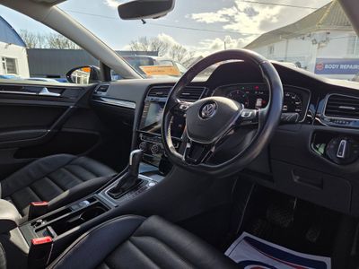 2019 Volkswagen Golf