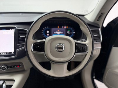 2022 Volvo XC90