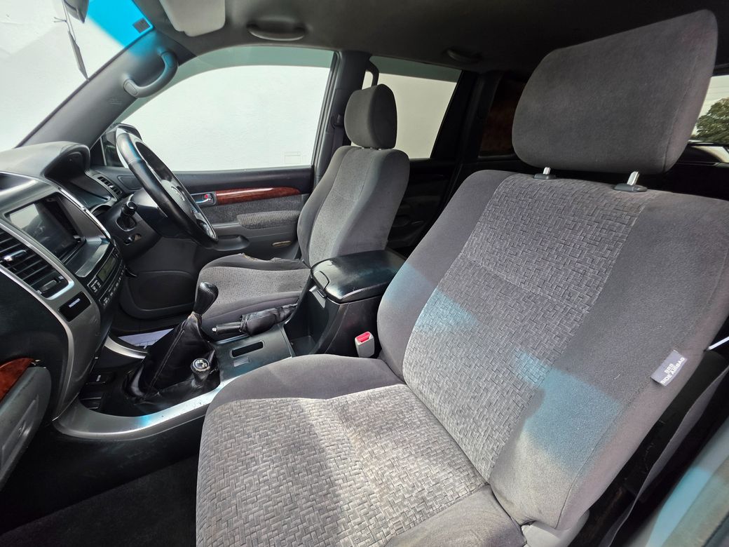2005 Toyota Landcruiser