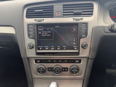 2017 Volkswagen Golf