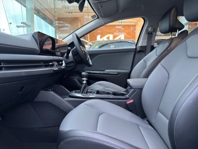2026 Kia K4