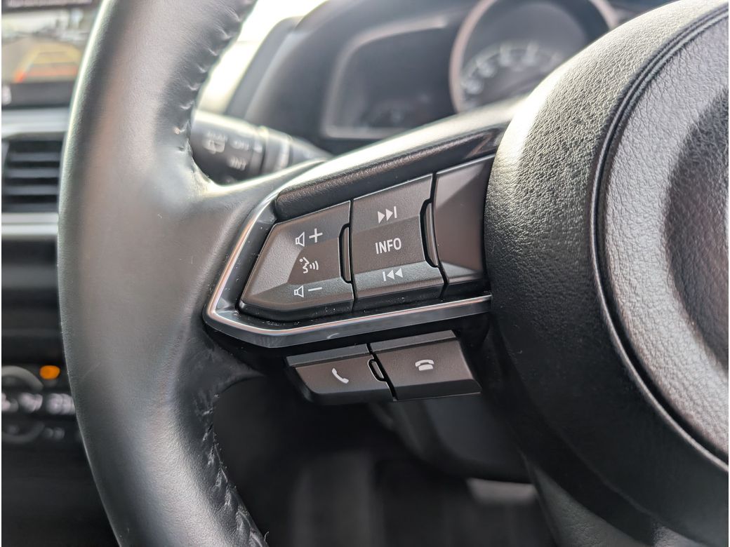 2019 Mazda Axela