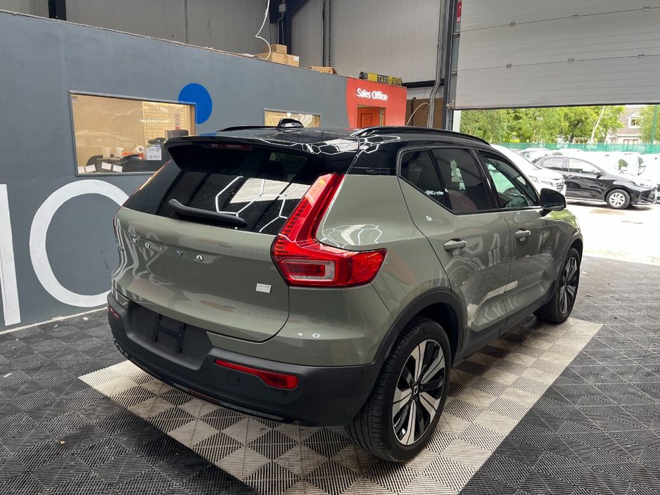 2022 Volvo XC40