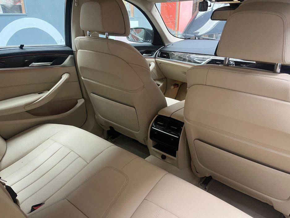 2018 BMW 5 Series