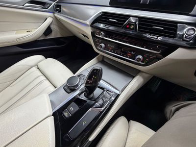 2017 BMW 5 Series