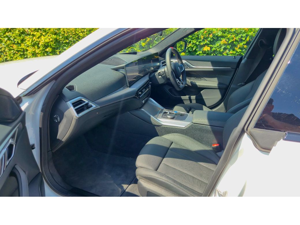 2025 BMW i4