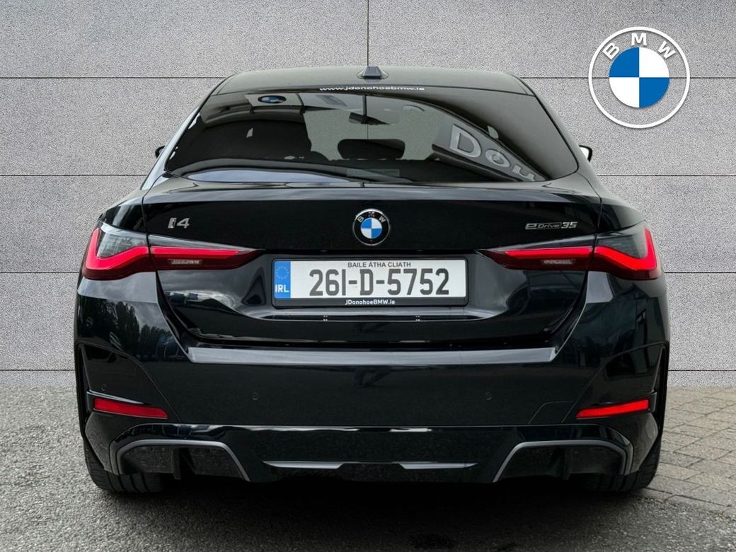 2026 BMW i4