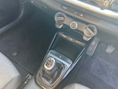 2023 Kia Stonic