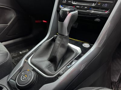 2025 Volkswagen T-Roc