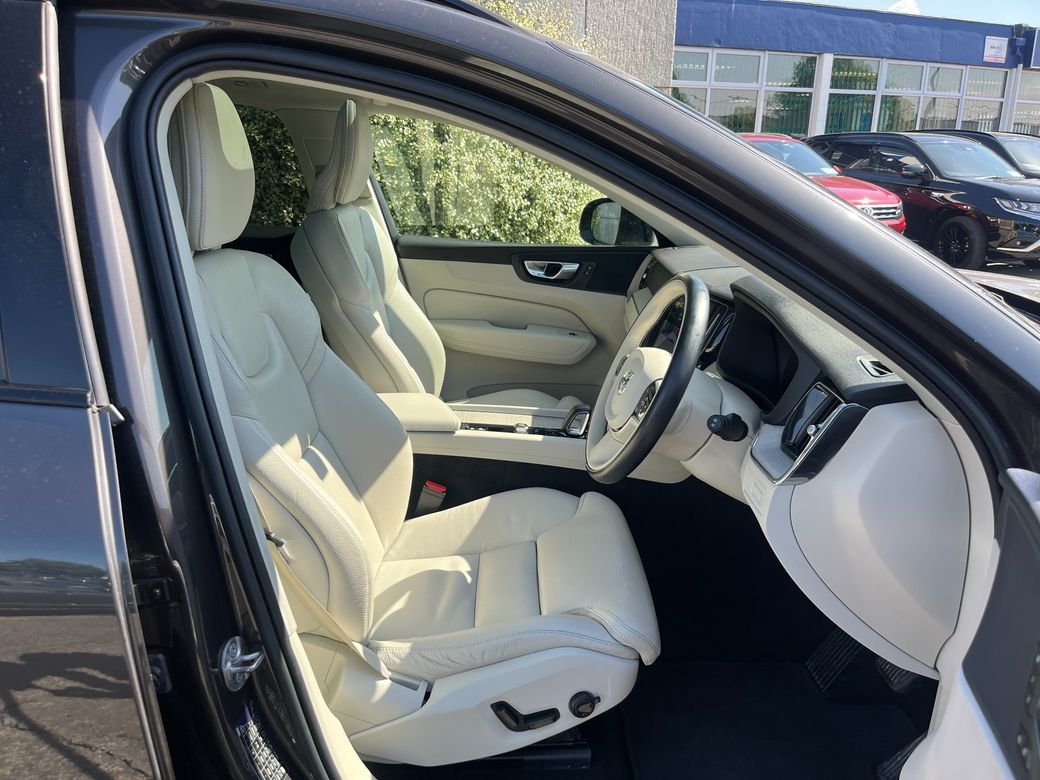 2023 Volvo XC60
