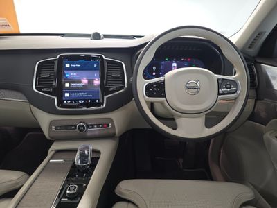 2023 Volvo XC90