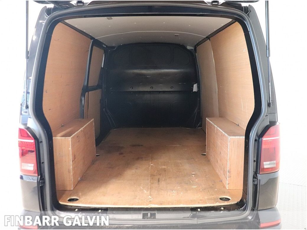2023 Volkswagen Transporter