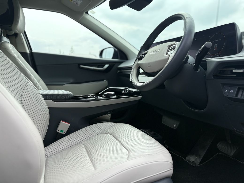 2023 Kia EV6