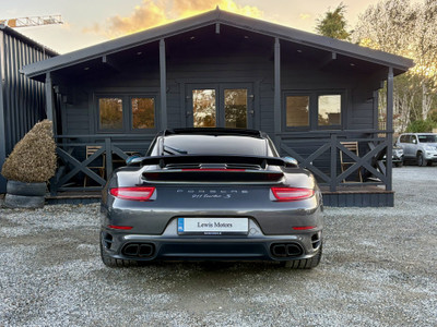 2015 Porsche 911