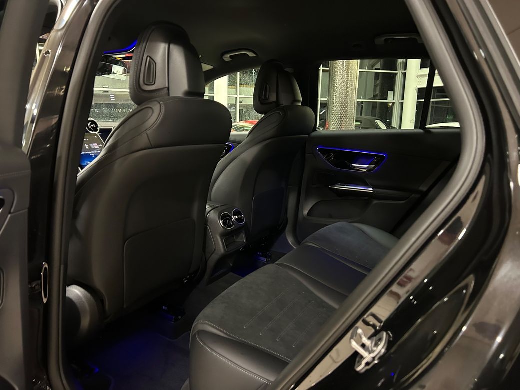 2025 Mercedes-Benz GLC Class