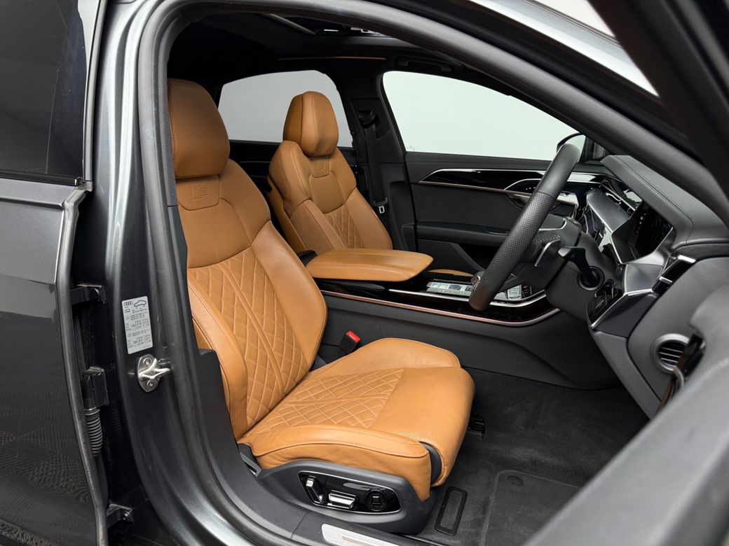 2023 Audi A8
