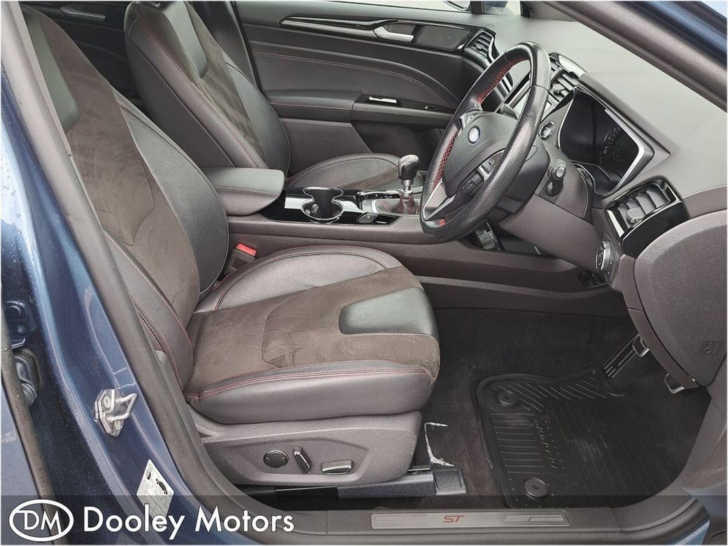 2021 Ford Mondeo