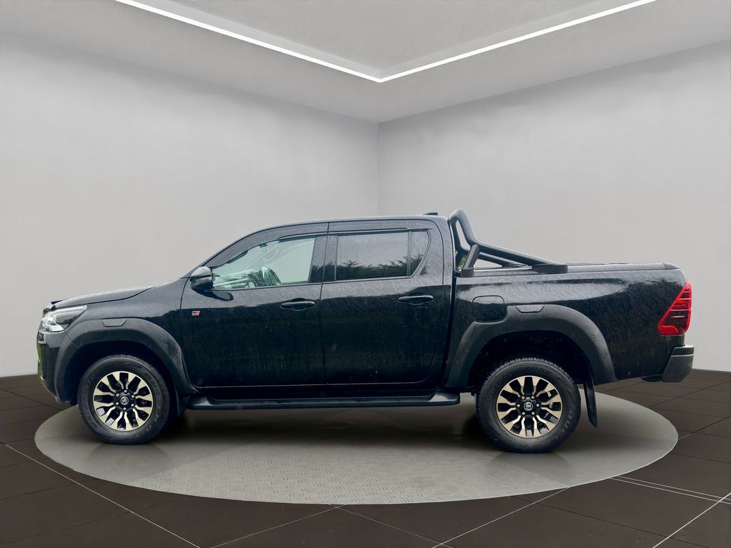 2024 Toyota Hilux